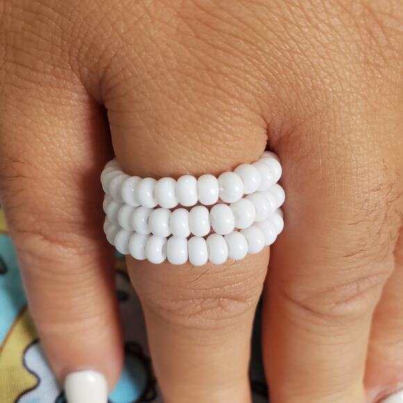 Seed Bead Flexible Ring Set - Meringue - Picture 2 of 3